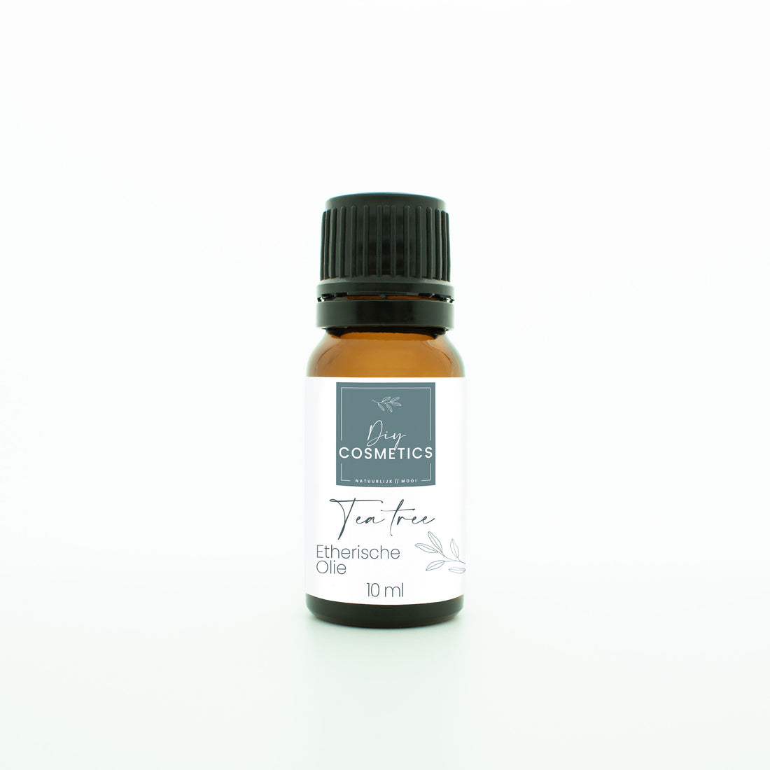 Amber kleurig glazen flesje van 10 ml met zwarte dop. Gevuld met biologische Tea tree etherische olie..